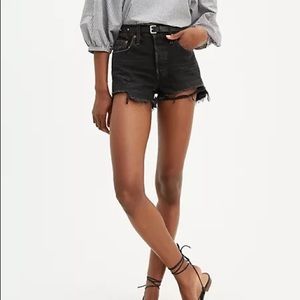 Black 501 high rise Levi’s shorts